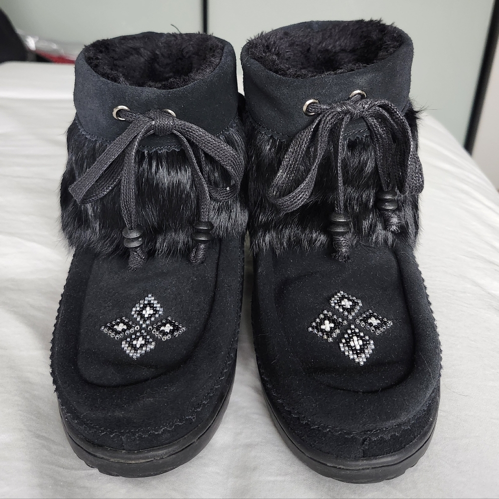 Black Mukluks & Black Earmuffs Bundle